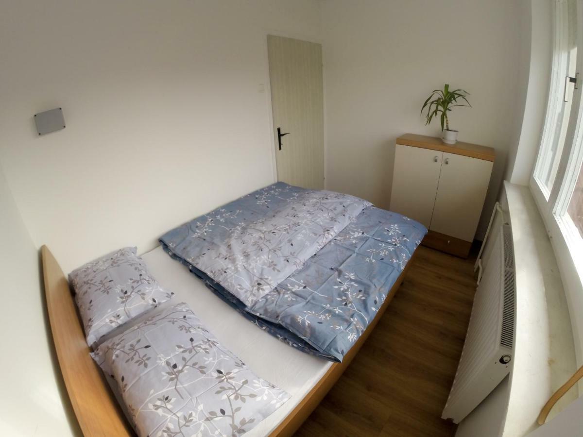 Apartments Andrej - Poetovio & Πτούι Εξωτερικό φωτογραφία